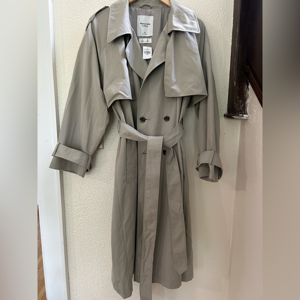 Abercrombie & Fitch Gray Classic Trench Coat